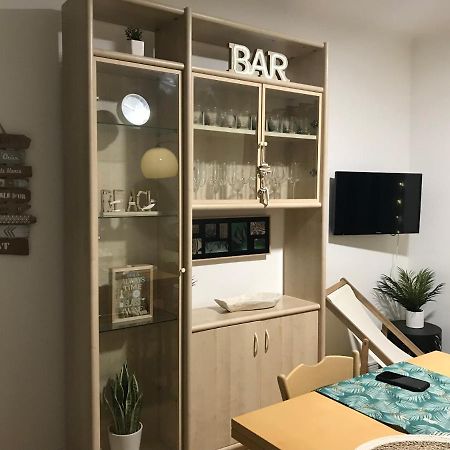 Charmant Appartement Au Coeur De Juan Les Pins 昂蒂布 外观 照片